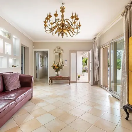 Smeralda Villa *